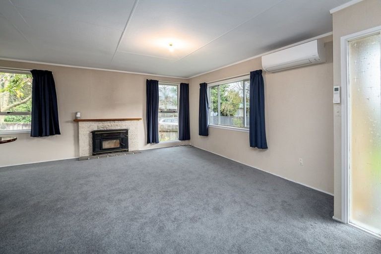 Photo of property in 27 Churchill Crescent, Featherston, 5710