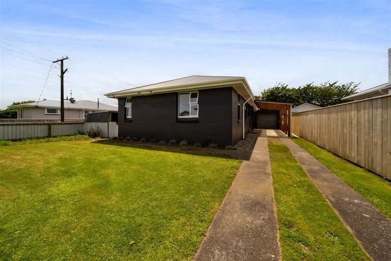 Photo of property in 22 Egmont Street, Hawera, 4610