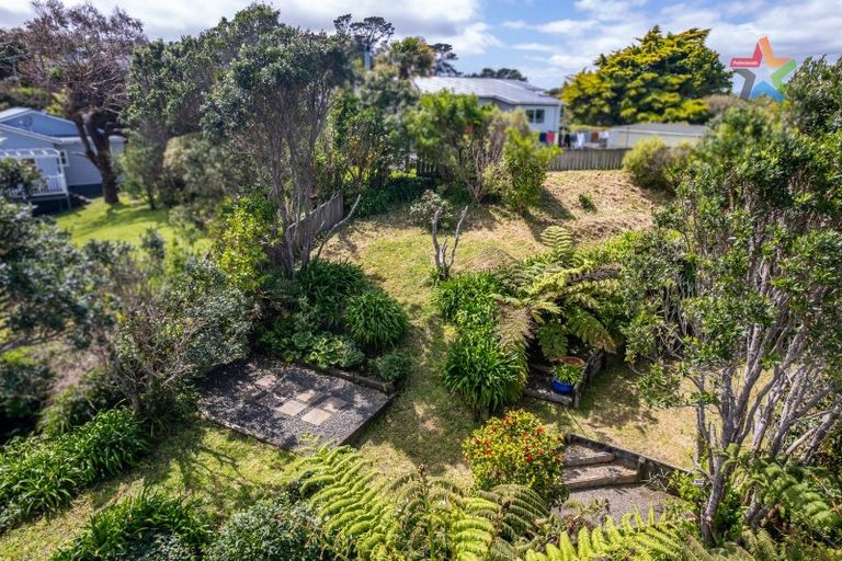 Photo of property in 46 Maungaraki Road, Korokoro, Lower Hutt, 5012