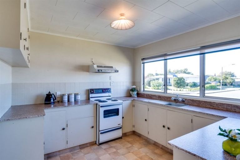 Photo of property in 43 Salisbury Avenue, Tamatea, Napier, 4112