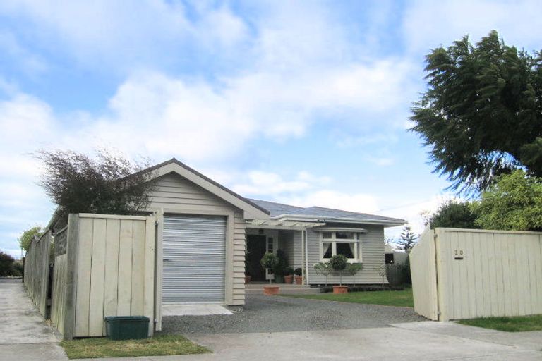 Photo of property in 20a Waterhouse Street, Taradale, Napier, 4112