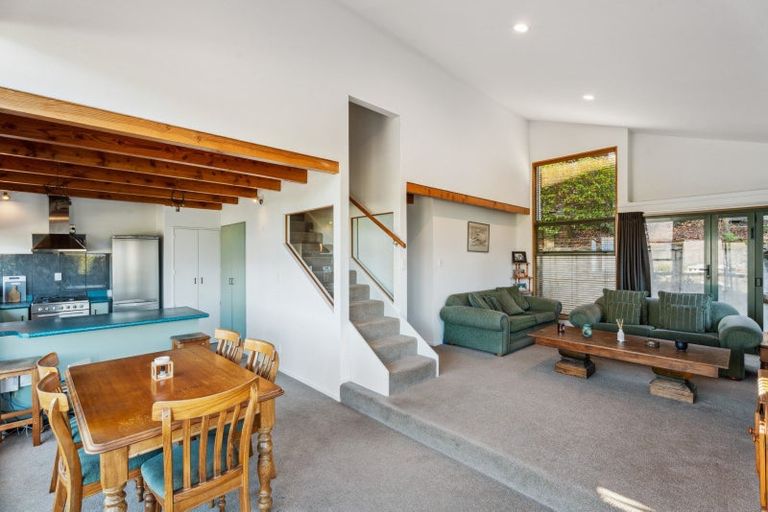 Photo of property in 22b Lochy Road, Fernhill, Queenstown, 9300