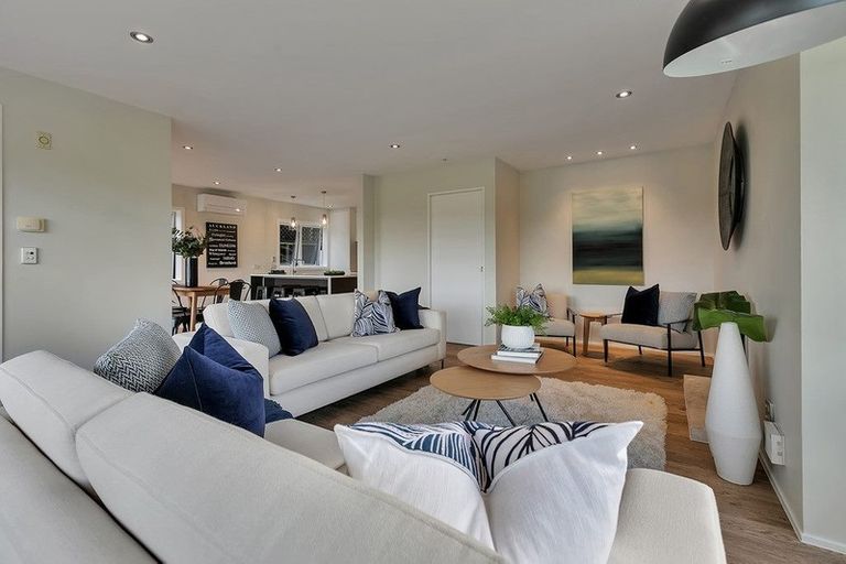 Photo of property in 1/4 Denby Lane, Northcote Point, Auckland, 0627