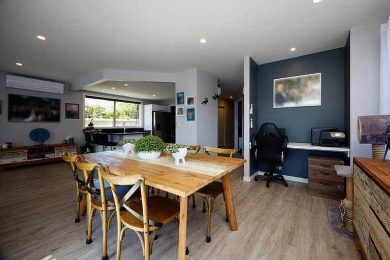 Photo of property in 7 Mcrae Gardens, Kaikoura Flat, Kaikoura, 7371