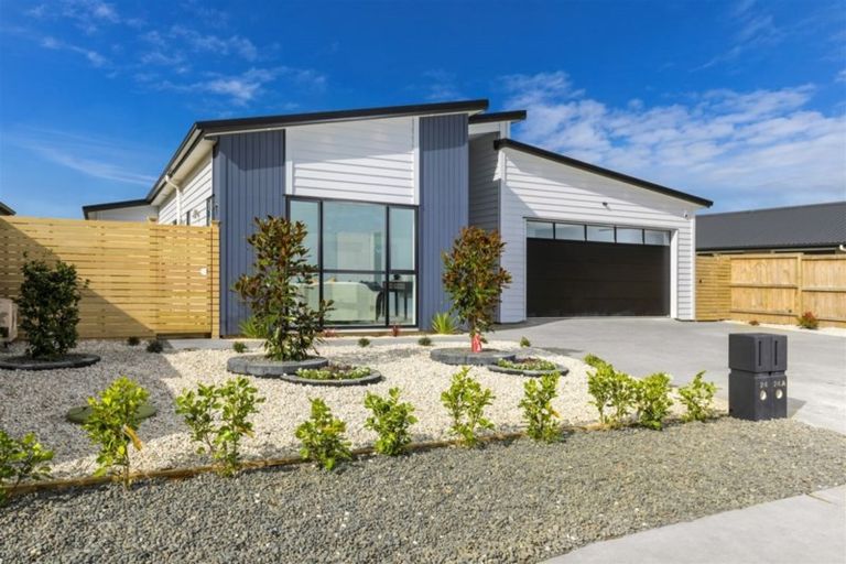 Photo of property in 24 Raymond Grace Avenue, Huapai, Kumeu, 0810
