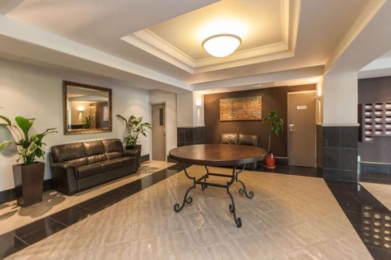 Photo of property in Tower Hill Apartments, 14a/1 Emily Place, Auckland Central, Auckland, 1010