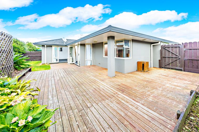 Photo of property in 36 Bellville Drive, Clendon Park, Auckland, 2103