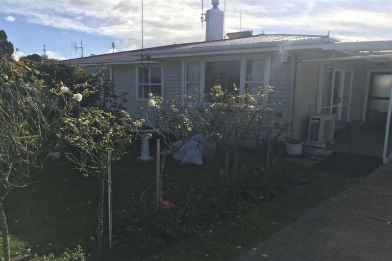 Photo of property in 29 Millers Road, Brookfield, Tauranga, 3110