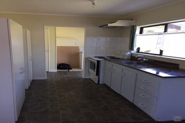 Photo of property in 36 Jackson Terrace, Ranui, Porirua, 5024