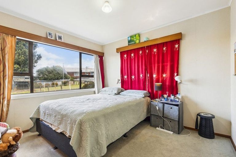 Photo of property in 64 Wyllie Road, Papatoetoe, Auckland, 2025