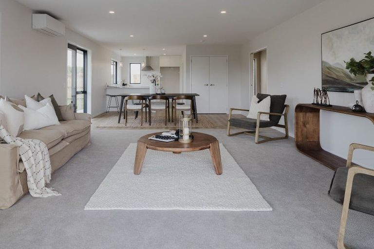 Photo of property in 19b Silverwood Lane, Leamington, Cambridge, 3495