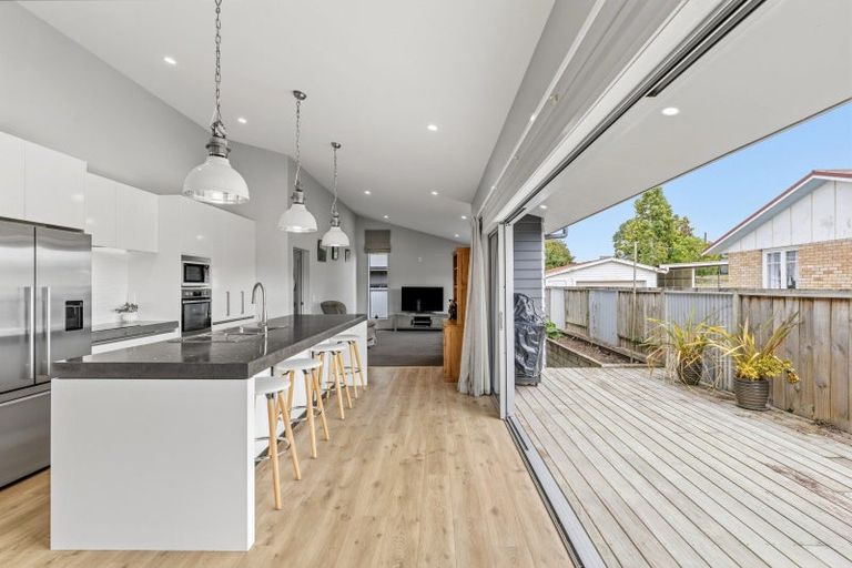 Photo of property in 25 Bank Street, Morrinsville, 3300