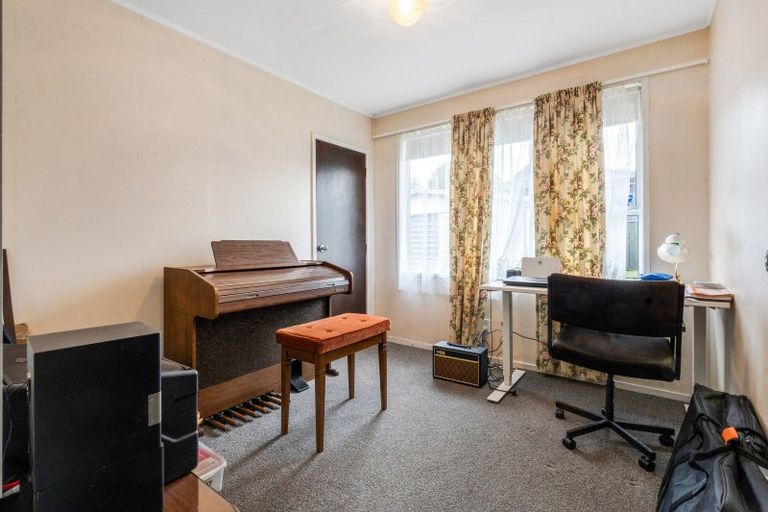 Photo of property in 146 Fisher Parade, Farm Cove, Auckland, 2012