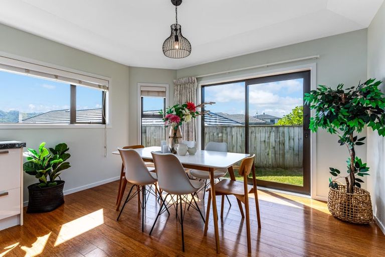 Photo of property in 77 John Burke Drive, Aotea, Porirua, 5024