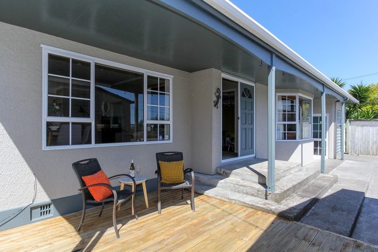 Photo of property in 101 Brois Street, Frankleigh Park, New Plymouth, 4310