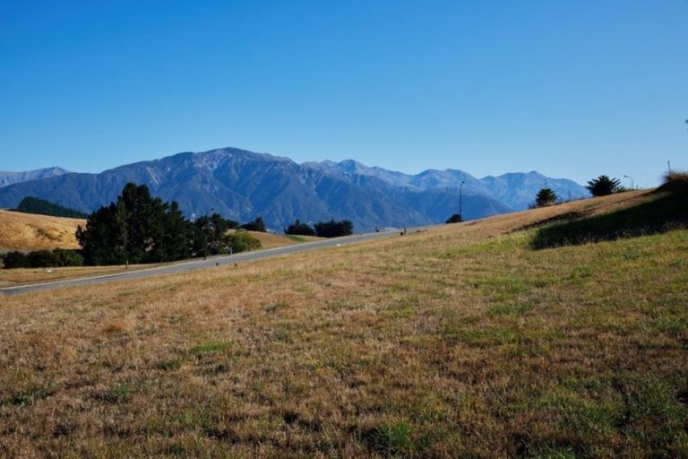 Photo of property in 36 Knowles Crescent, Kaikoura Flat, Kaikoura, 7371