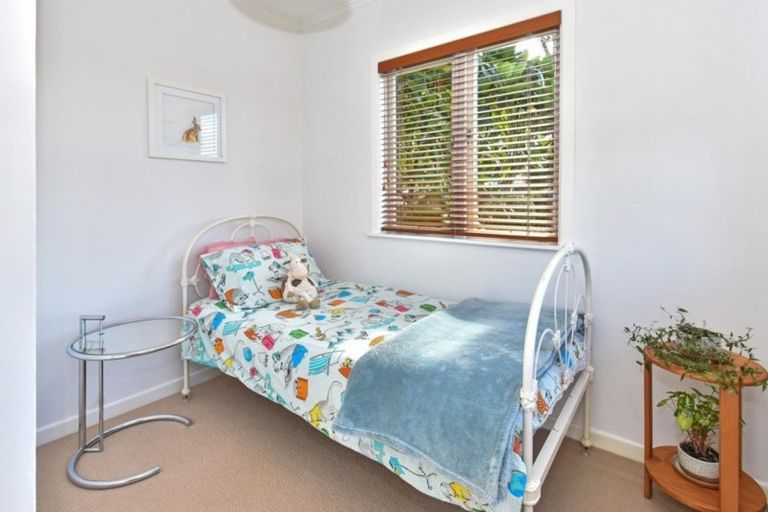 Photo of property in 61 Wellington Street, Howick, Auckland, 2014