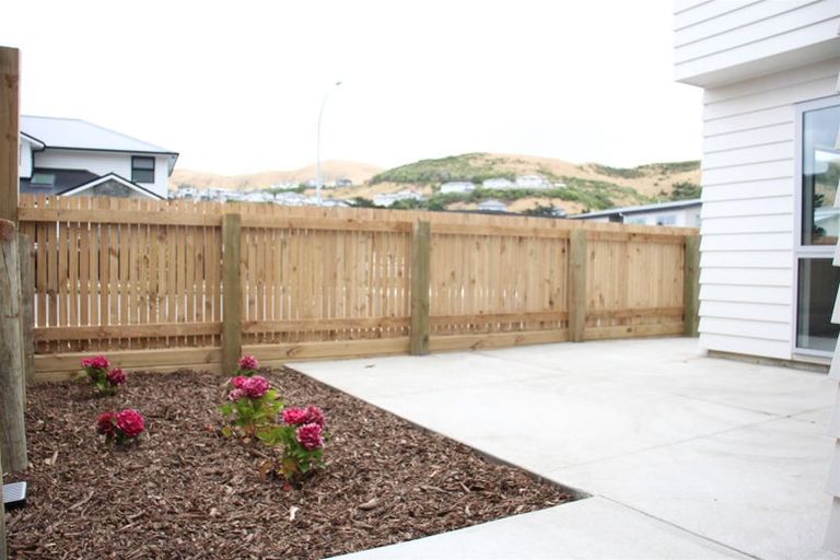 Photo of property in 27 Farnworth Terrace, Churton Park, Wellington, 6037