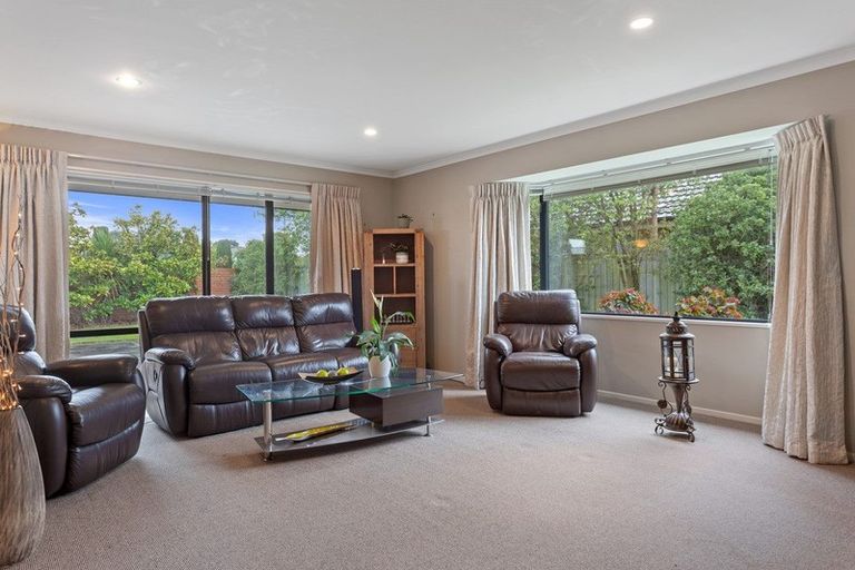 Photo of property in 6 Yellowlees Drive, Kaiapoi, 7630