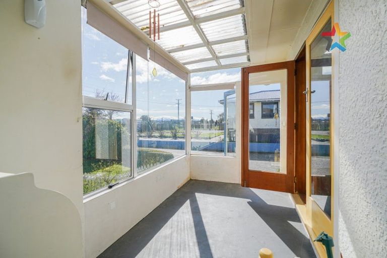 Photo of property in 37 Papatotara Road, Tuatapere, 9620