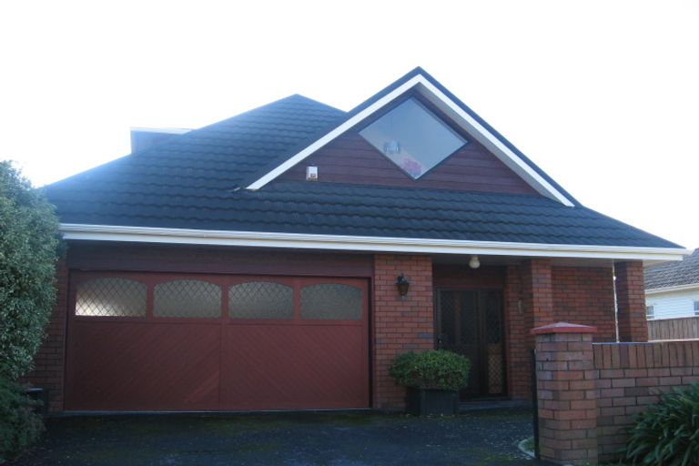 Photo of property in 1/73 Trafalgar Street, Waterloo, Lower Hutt, 5011