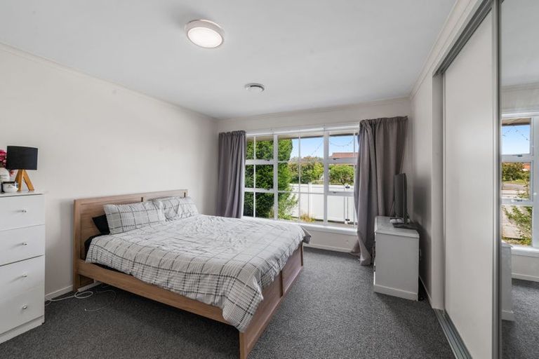 Photo of property in 170 Maidstone Road, Avonhead, Christchurch, 8042
