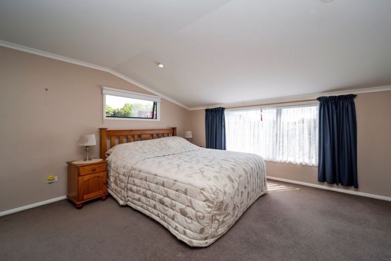 Photo of property in 50a Karina Road, Merrilands, New Plymouth, 4312