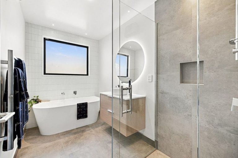 Photo of property in 10 Dan Street, Marshland, Christchurch, 8083