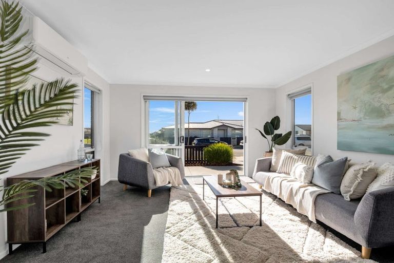 Photo of property in 46 Union Drive, Papamoa, 3118