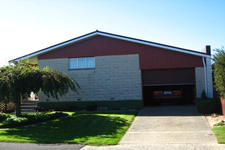 Photo of property in 2 Rowan Place, Mosgiel, 9024