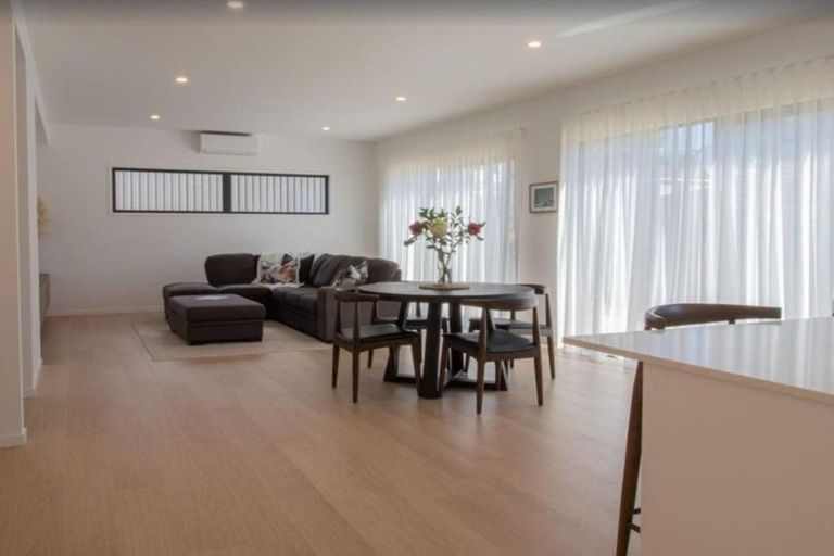 Photo of property in 13b Lorna Street, Lynmouth, New Plymouth, 4310