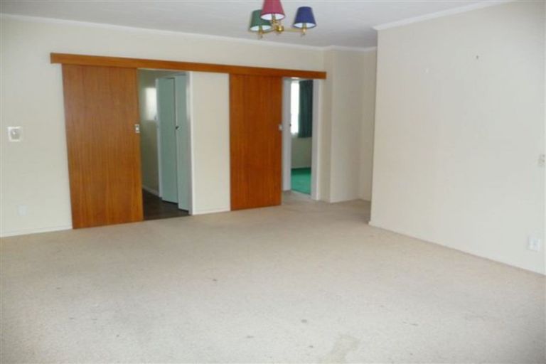 Photo of property in 2/105 Heretaunga Street, Palmerston North, 4414