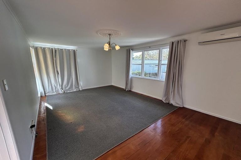 Photo of property in 10 Wood Avenue, Howick, Auckland, 2014