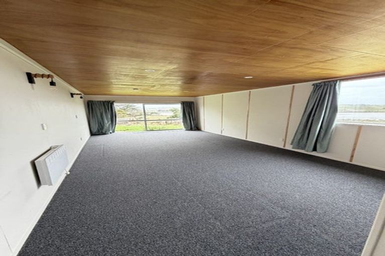 Photo of property in 35 Karepo Lane, Pahi, Paparoa, 0571