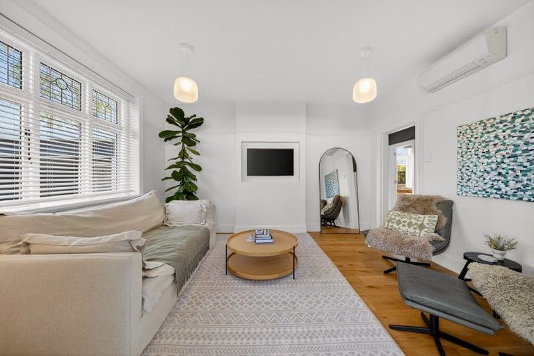 Photo of property in 136 Matsons Avenue, Papanui, Christchurch, 8053