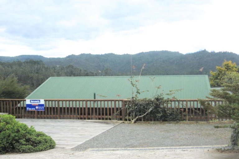 Photo of property in 3 Hillside Lane, Tairua, 3508