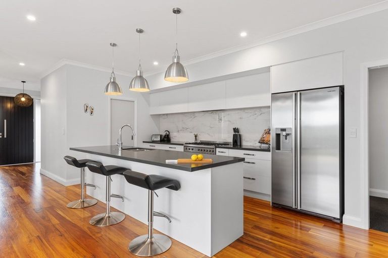 Photo of property in 8 Benmore Crescent, Pyes Pa, Tauranga, 3112