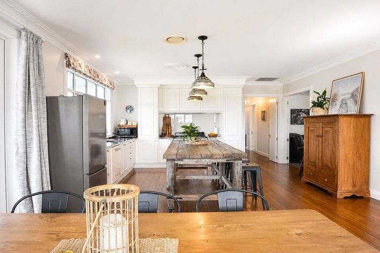 Photo of property in 21 Bragato Way, Te Kauwhata, 3710