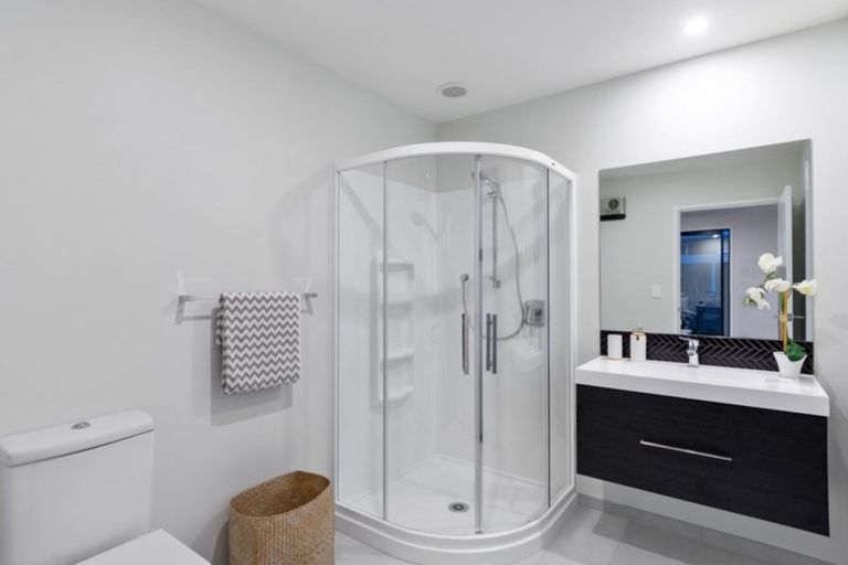 Photo of property in 80 Whakaturou Crescent, Pyes Pa, Tauranga, 3112