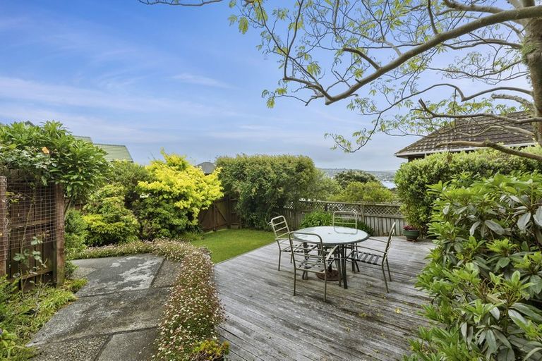 Photo of property in 25 Halladale Road, Papakowhai, Porirua, 5024