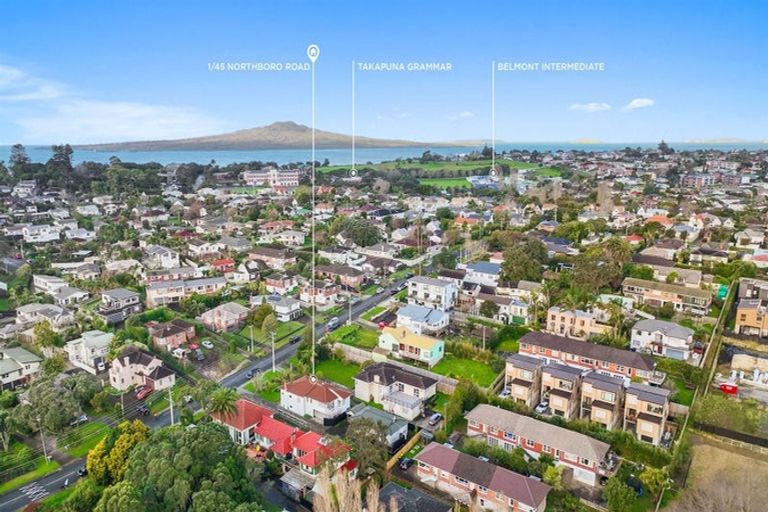 Photo of property in 1/45 Northboro Road, Belmont, Auckland, 0622