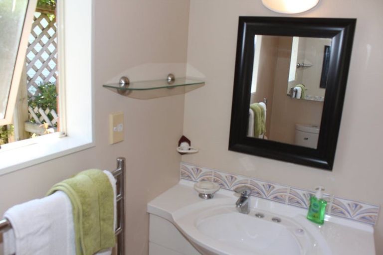 Photo of property in 38 Henson Road, Whitford, Howick, 2571