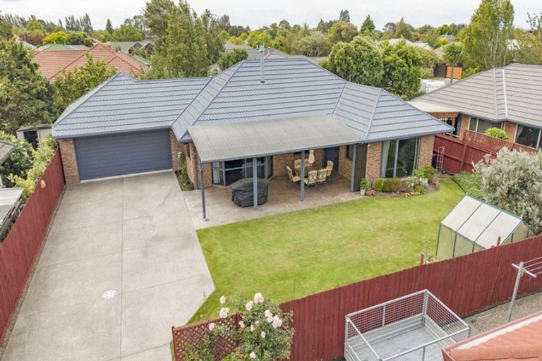Photo of property in 4b Goodwood Close, Rangiora, 7400