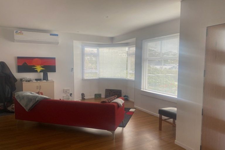 Photo of property in 11 Chilman Street, Strandon, New Plymouth, 4312