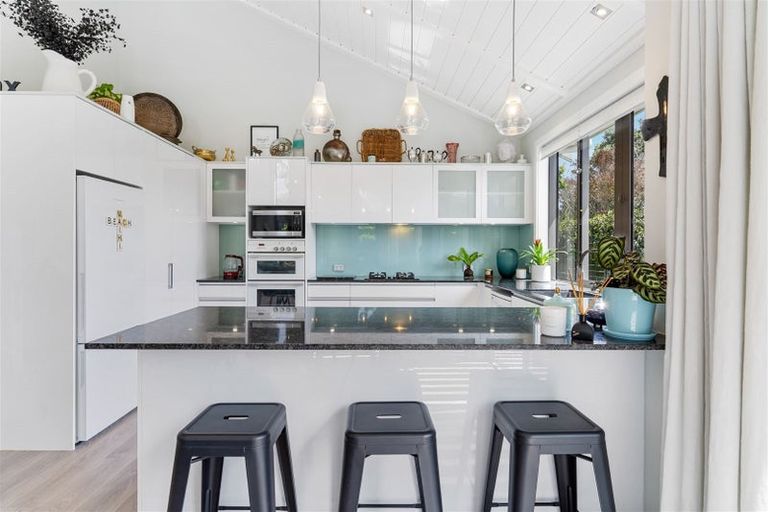 Photo of property in 7 Ian Place, Waihi Beach, 3611