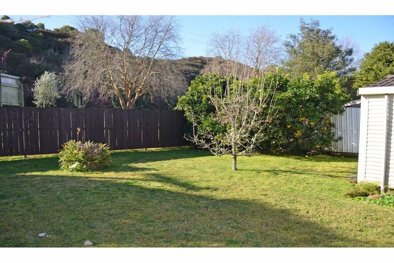 Photo of property in 27 Hinemotu Avenue, Kawerau, 3127