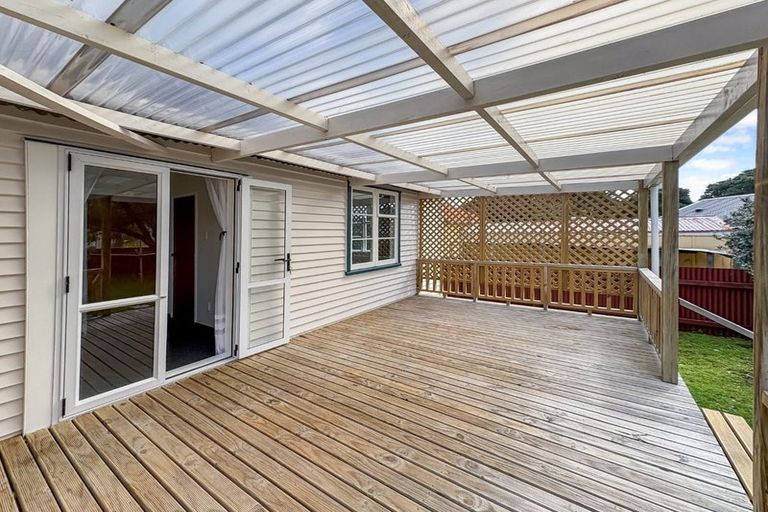 Photo of property in 64 Harper Street, Gonville, Whanganui, 4501