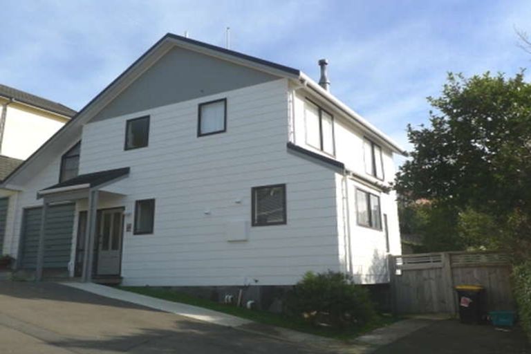 Photo of property in 77a Cortina Avenue, Johnsonville, Wellington, 6037