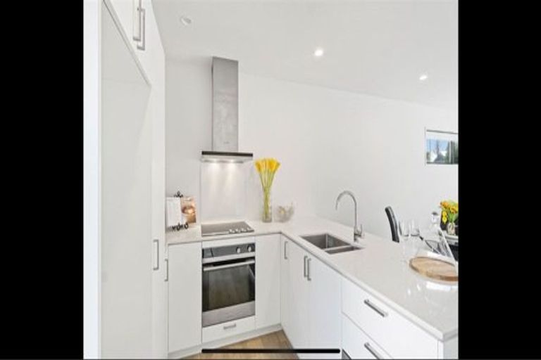 Photo of property in 7/259 Kilmore Street, Christchurch Central, Christchurch, 8011