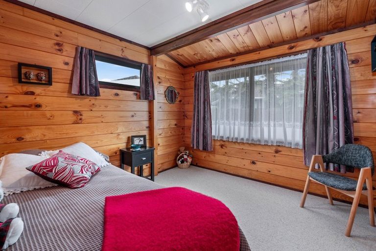 Photo of property in 5 Hodgkins Street, Pukehangi, Rotorua, 3015